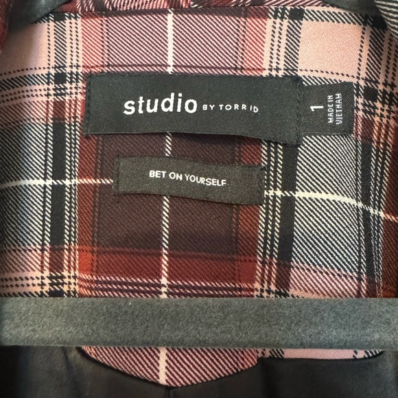 Parker Studio Crepe Blazer - Plaid - Picture 6 of 11